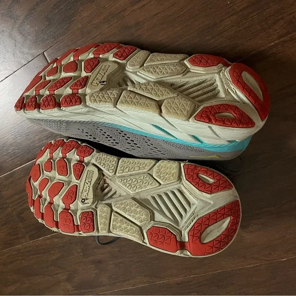 HOKA ONE ONE Clifton 7 Men Road Running Gray Mesh Sneakers Size 9 Men’s - Picture 11 of 12